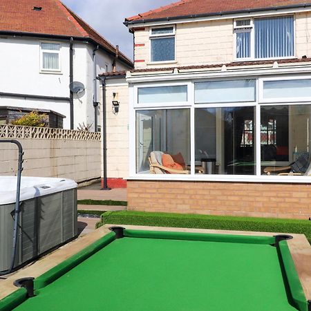 Villa 19 Slinger Road Cleveleys Exterior foto